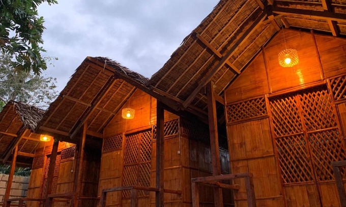 Daanbantayan Maison | Suba Beach Nipa Huts