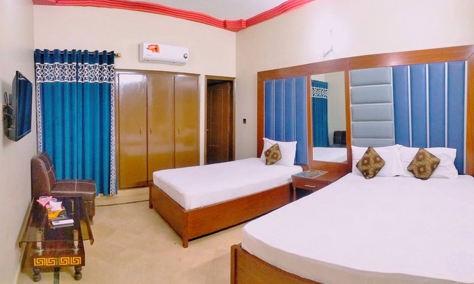 Gulshan-e-Iqbal Maison | Subhan Palace Guest House Karachi