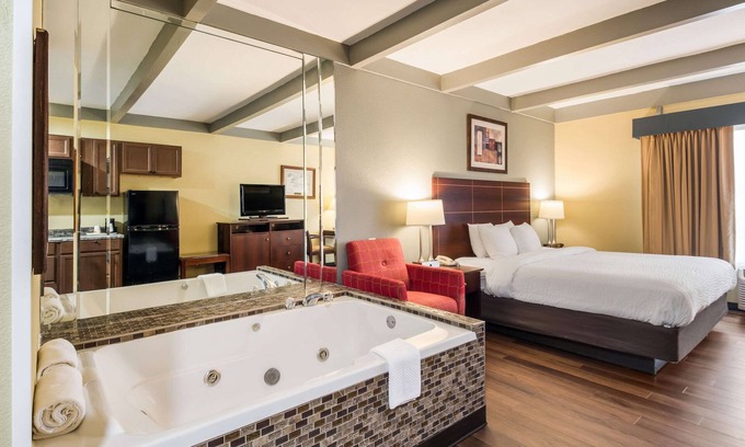 Cheektowaga Hôtel | Suburban Studios Buffalo Airport