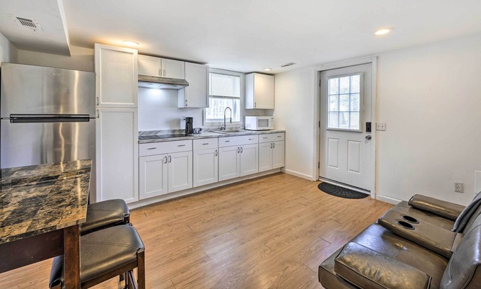 Port Jefferson Station Maison | Suffolk County Vacation Rental: 5 Mi to Bay!