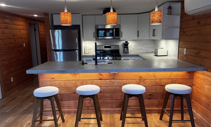 Shinnecock Hills Appartement | Sugarloaf Annex- Lovely 1 bedroom apartment minutes from shopping and beaches