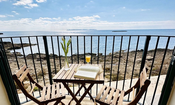 Colonia Sant Jordi Appartement | Suitable. II "Dolphin" in front of the sea