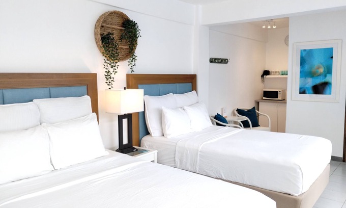 Ocean Park Hôtel | Room #7 at Trinitaria House Hotel