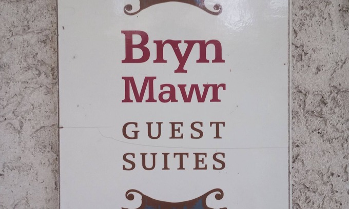 Bryn Mawr Appartement | Appartement meublé confortable avec 2 chambres - Bryn Mawr Guest Suites, suite B