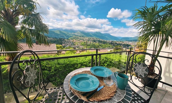 Bigogno Appartement | Suite Apartment with a view and free parking
