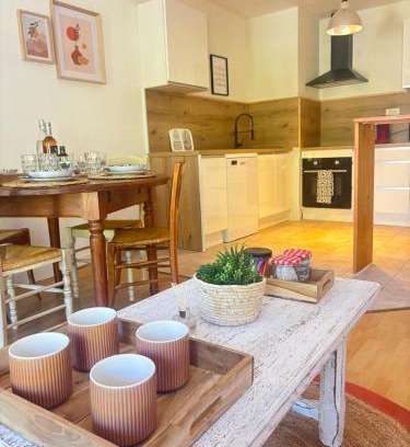 Aubenas Appartement | Suite Aubenas centre - château