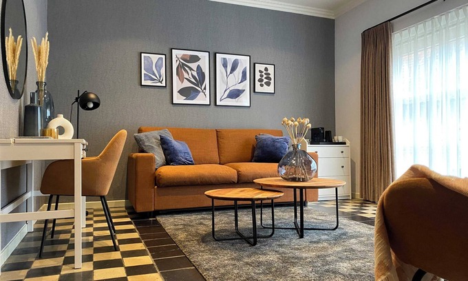 Ellikom Hôtel | Suite B5 Summary: Rel