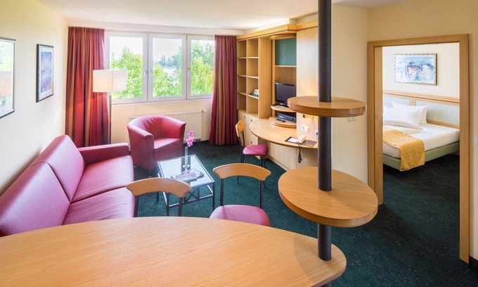 Paunsdorf Hôtel | Suite Hotel Leipzig - Ferienwohnung mit Küche/bad und 2 Getrennten Zimmern