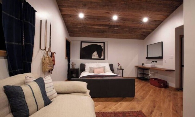 Round Top Appartement | Suite III @ Oakbones Round Top