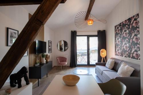 La Demi - Lune Appartement | Suite Kella 2 - Tassin - Beau studio rénové
