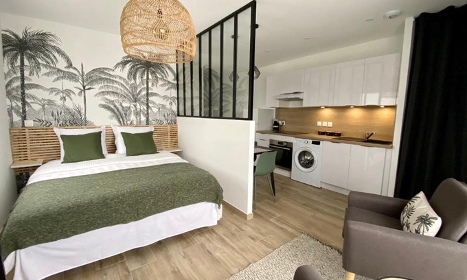 Stuckange Appartement | Suite les Cèdres d'Or