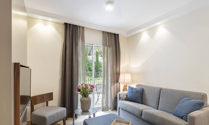Cap-Ferrat Appartement | Suite Odyssée 2 - Five Star Holiday House