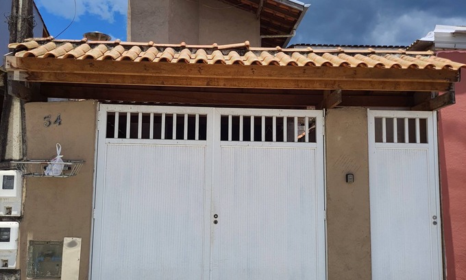Estufa II Maison | Suite Ubatuba-amarela