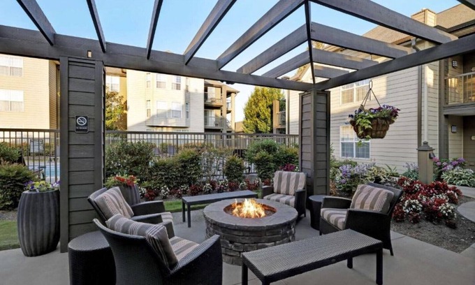 Marylhurst Maison | Suites near the Vancouver Waterfront