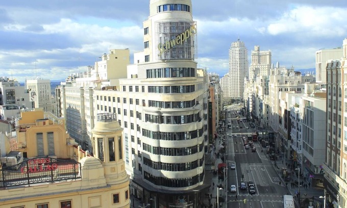 Barajas Appartement | Suitur Modern Apartment IFEMA Airport Barajas in Madrid