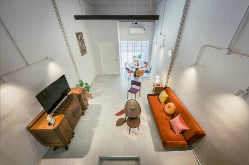 Phra Khanong Appartement | Sukhumvit entire house 7 pax - 2 mins walk from skytrain