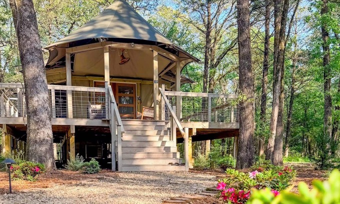 Miller Grove Cabine | Sultry Safari Unique Romantic Glamping Cabin