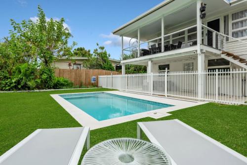 Tewantin Maison | Summer Breeze
