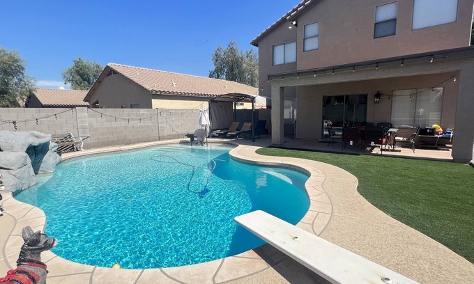 Estrella Village Maison | Summer home with diving pool 30 day minimum rental