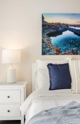 Delahey Maison | Summery 4BR Home by Mel Airport, CBD & Watergardens