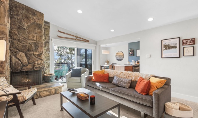 Dillon Copropriété | Summit Serenity: Luxury Alpine Ski Escape in Dillon, CO
