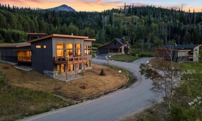 Silverthorne Maison | Summit Sky Sanctuary