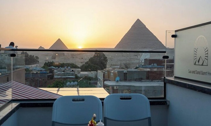 Al-'Umraniyah Lit Et Petit-Déjeuner | Sun and Sand Guest House