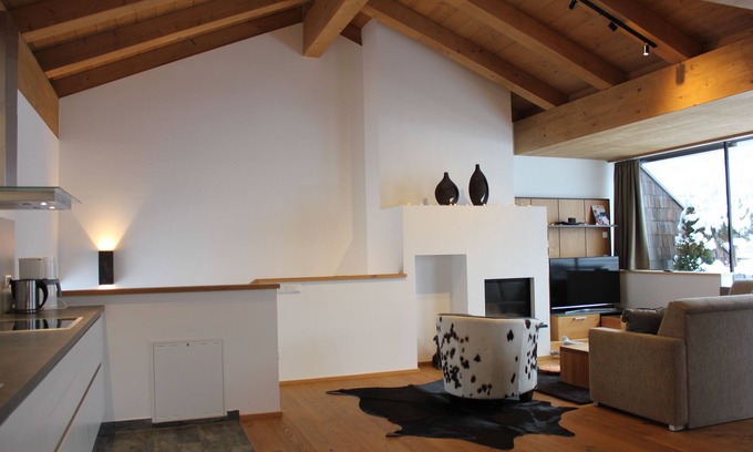 Schonbach Appartement | Appartement penthouse ensoleillé avec des vues fantastiques sur le Großvenediger