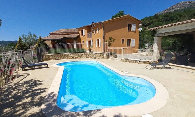 Beauvoisin Maison | Du soleil, du calme, des cigalles avec le Mont Ventoux comme paysage !!!