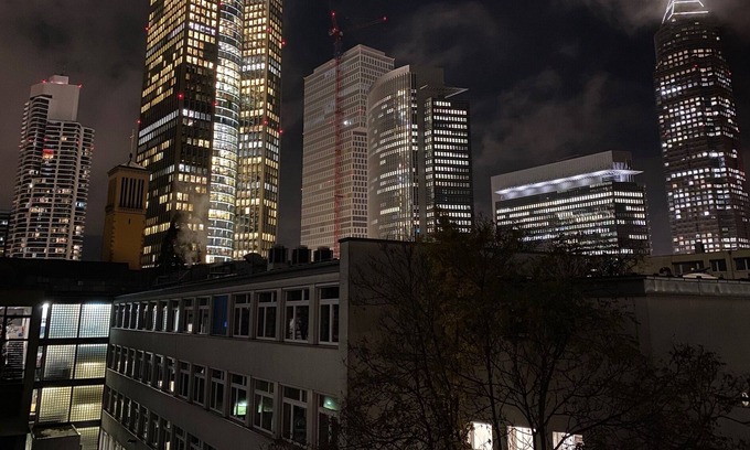 Gallus Copropriété | Sun-drenched 2-room balcony apartment in Frankfurt's Westend!