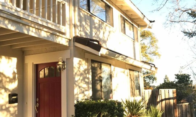 Walnut Creek Maison | Sun-Lit 2-Story Gem: Luxe Beds-Heated Floor-Near Shops-Dining-Fun,Great for Fams