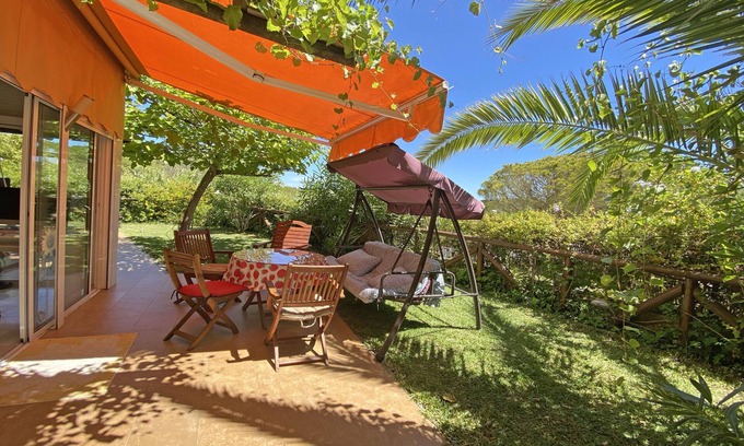 Islantilla Appartement | SOLEIL, NATURE ET PLAGE Grand jardin confortable et lumineux avec vue sur les forêts de pins