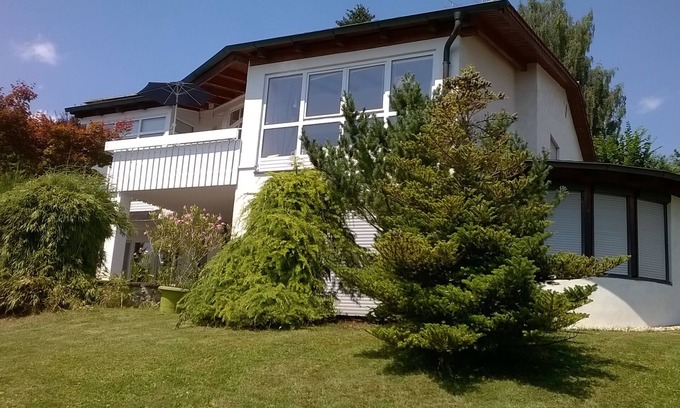 Ebersberg District Appartement | Oasis de soleil sur le Dachsberg entre Munich, Tegernsee, Chiemsee, Messe München