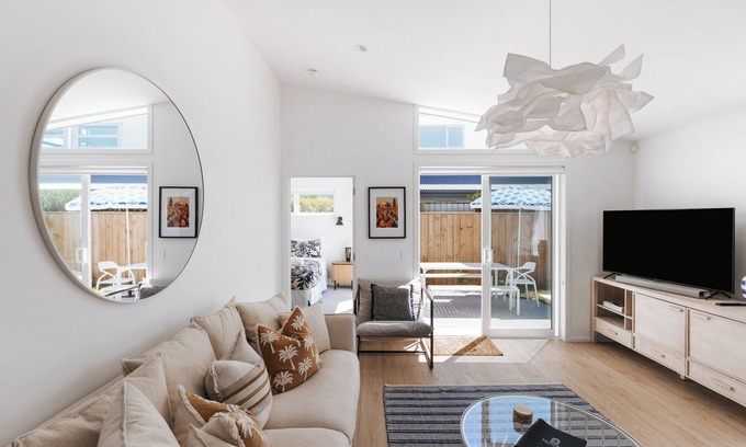 Papamoa Beach Maison | Sun & Salt ~ Papamoa - Beyonder Holiday Homes