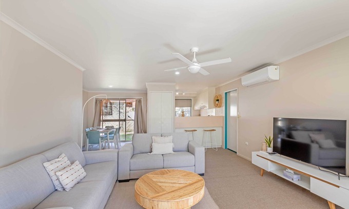 Bargara Maison | Sun, Sand and Serenity all within walking distance of Bargara!