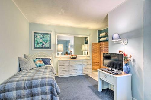 College Park Appartement | Sun-Soaked Studio with Pool Access in Lake Worth!