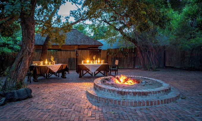 Thorny Bush Game Reserve Cabine | Sunbirds Oasis Lodge