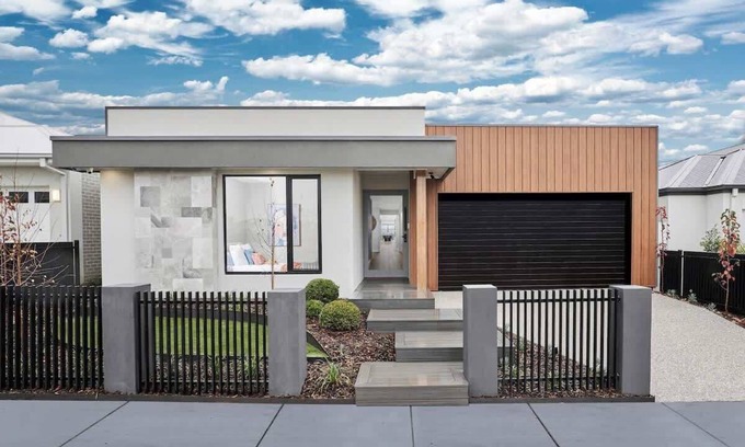 Limonite Maison | Sunbury Luxury - The Perfect Family Entertainer