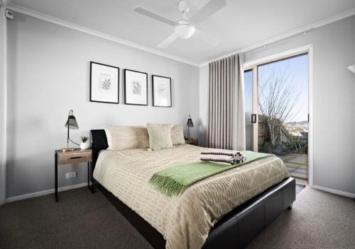 Sunbury Maison | Sunbury on the hill close to airport with wifi pet friendly