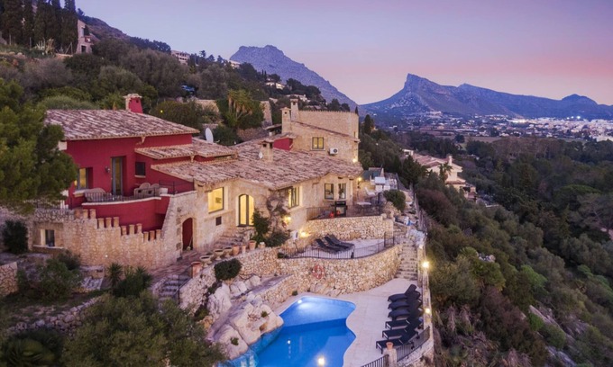 Pollensa Villa | SundanceMallorca, la plus belle résidence de luxe de Port de Pollensa, vue imprenable sur la mer