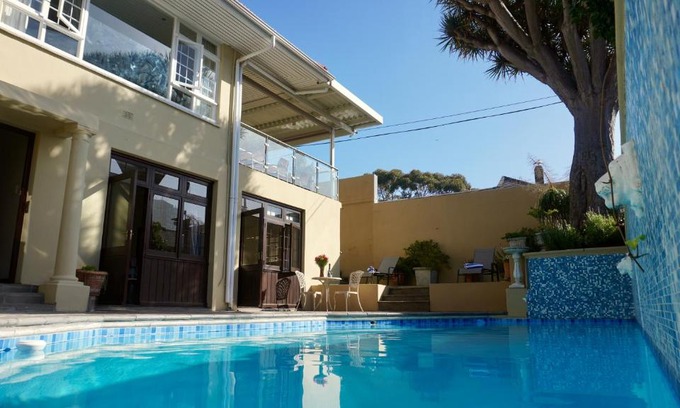 Fresnaye Lit Et Petit-Déjeuner | Sundown Manor Guest House