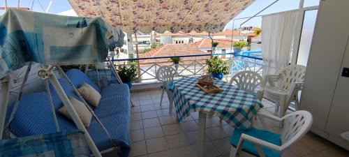 Nea Peramos Appartement | Sunflower Apartment