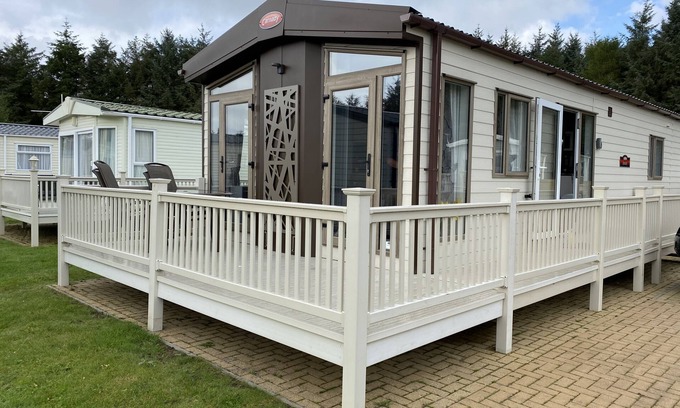 Swarland Maison | Leaf Lane Luxury Lodge, offre un confort ultime pour jusqu'à 6 personnes