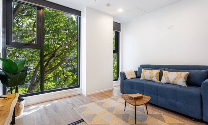 Newton Appartement | Sunny Retreat in Heart of CBD