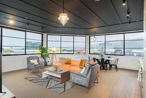 Petone Appartement | Sunny 3BR Petone Apt - Close to Shops Transit
