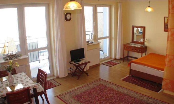 West Pomeranian Voivodeship Appartement | Sunny Aga Apartment 200m to sea promenade