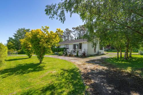 Featherston Maison | Sunny and central on big section