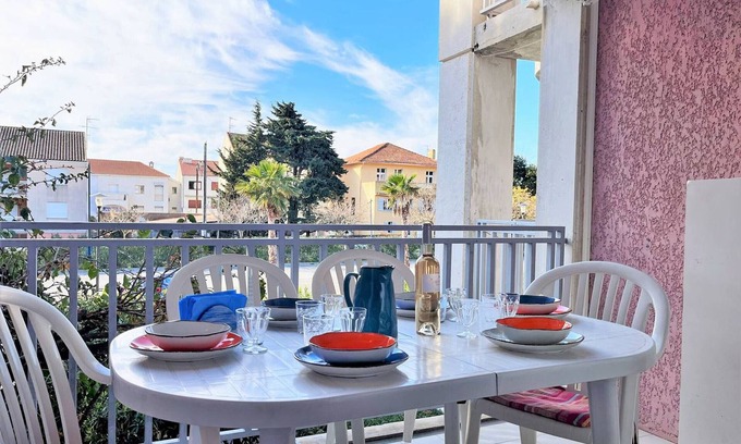 Cavaliere Beach Appartement | Appartement 6 couchages à 100m plage avec terrasse, parking, lave-linge et piste cyclable proche