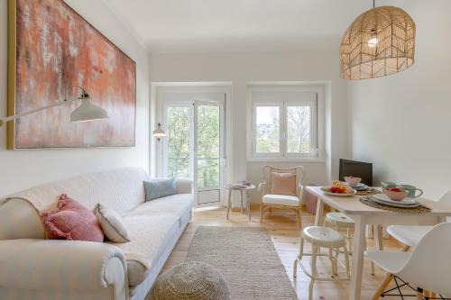 Alvalade Appartement | Sunny, Bright and Quiet Apartment, By TimeCooler