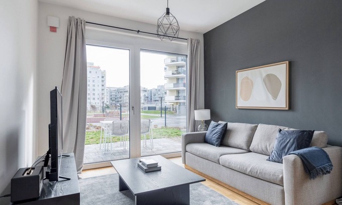 Donaustadt Appartement | Sunny Donaustadt 2BR w/ Storage, Private Garden, near U1, by Blueground